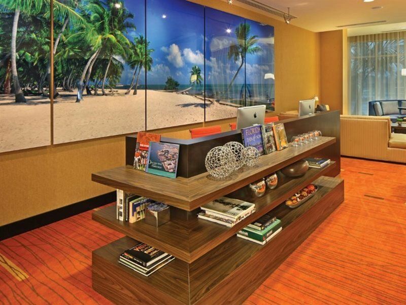 คอร์ตยาร์ด ไมอามี โฮมสเตด Hotel ภายนอก รูปภาพ