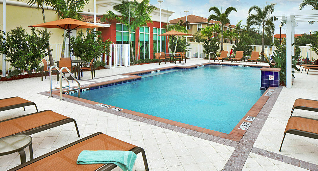 คอร์ตยาร์ด ไมอามี โฮมสเตด Hotel ภายนอก รูปภาพ
